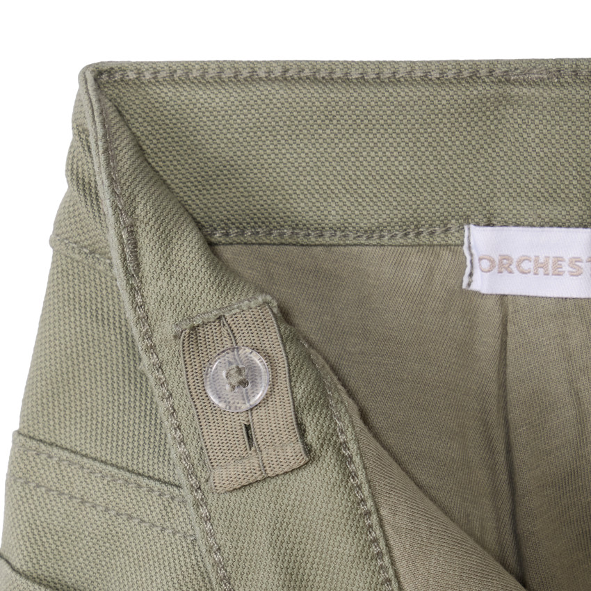 Pantalón de tela liso con forro para niño 