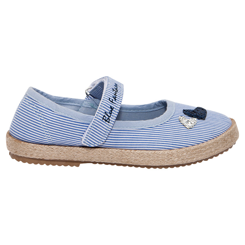 Merceditas de tela a rayas con corazones de lentejuelas y suela de esparto 