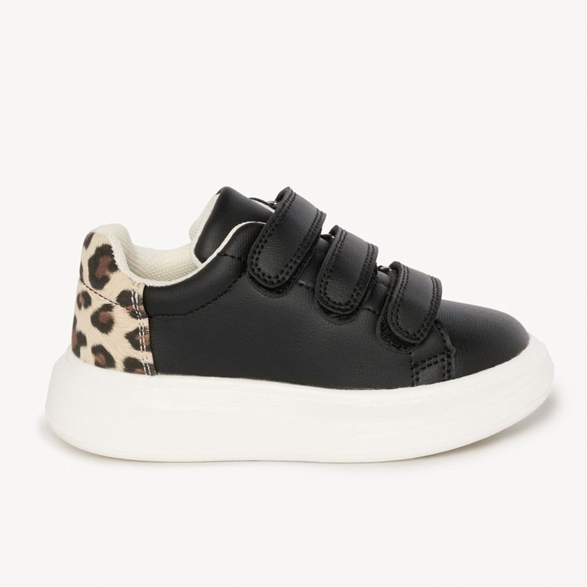 Sneakers scratchées à empiècement léopard pour fille 