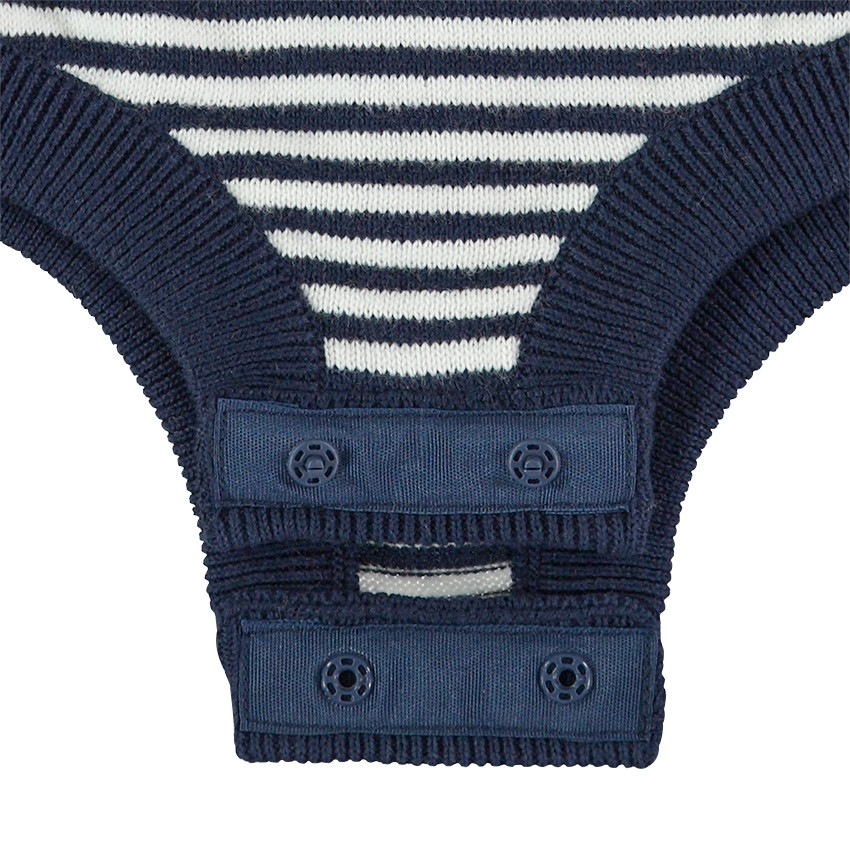 Saco de dormir de rayas de punto con parches y bordados 