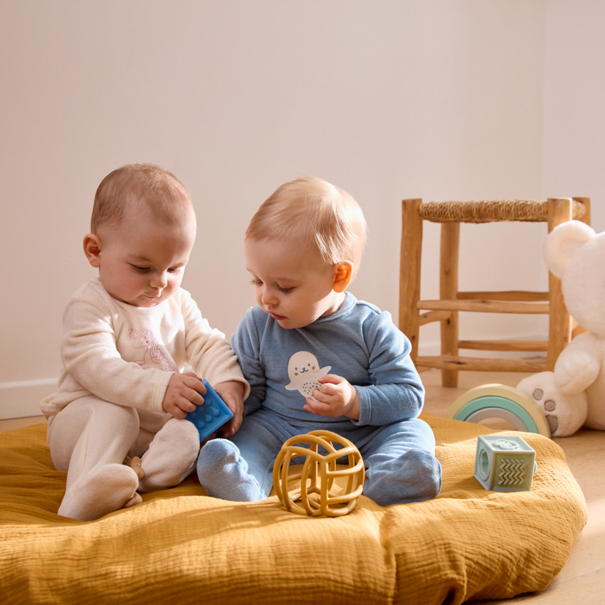 Pelele de terciopelo estampado para bebé niño 