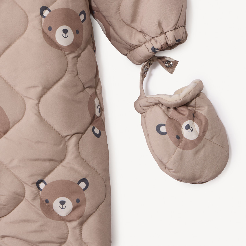 Combi-pilote imprimé oursons pour bébé avec finitions différentes selon l'âge 