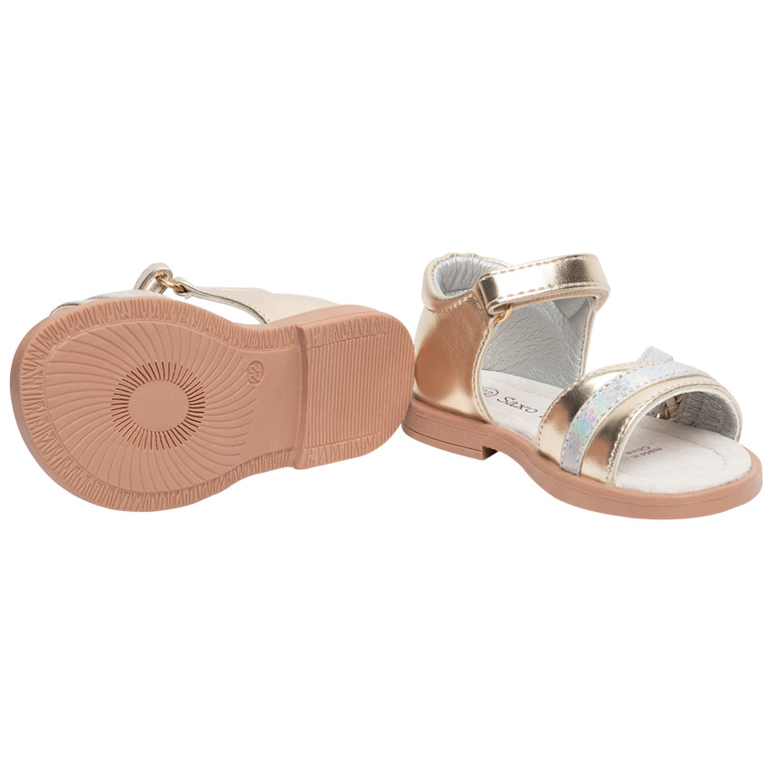 Nu clearance pieds bébé