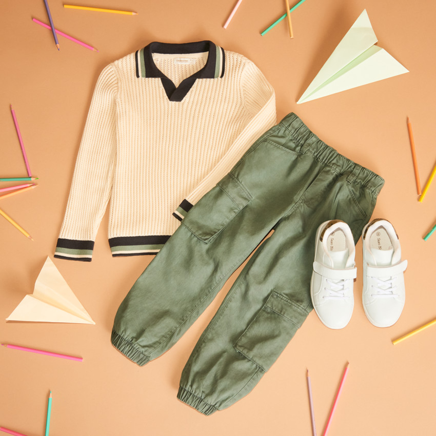 Pantalón jogger cargo niño liso 