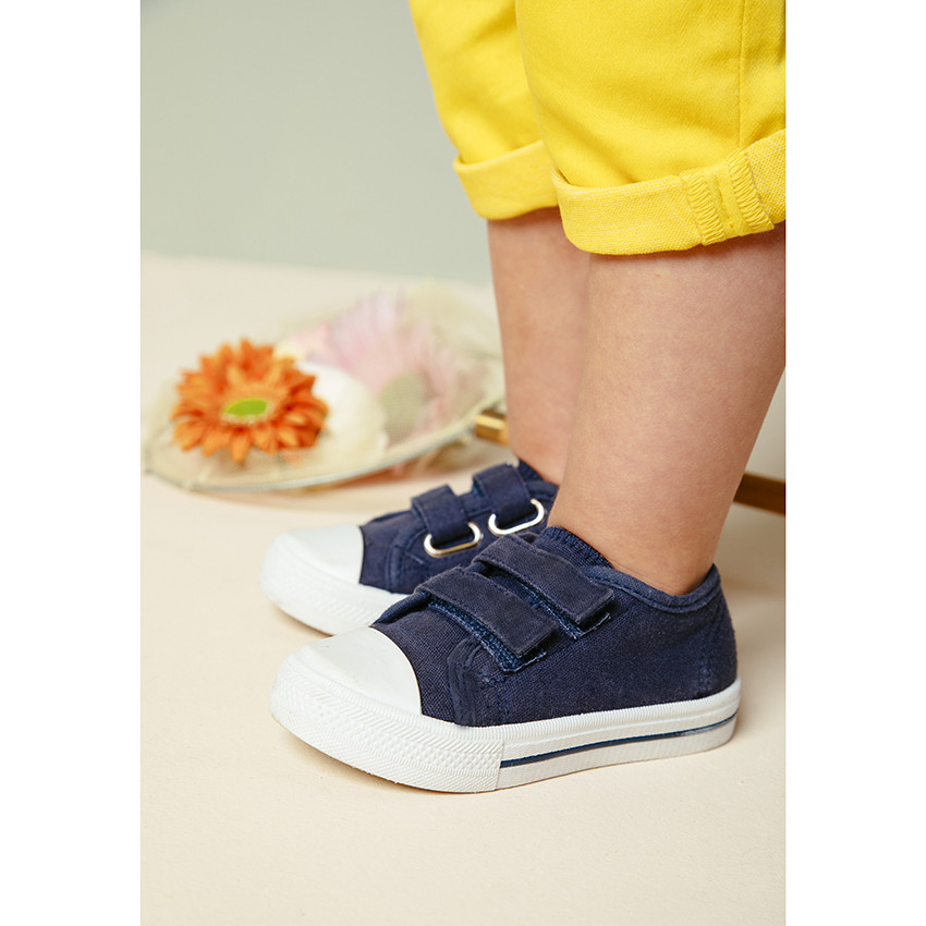 Zapatillas bajas de lona con velcro del 20 al 23  Additional Zapatillas bajas de lona con velcro del 20 al 23