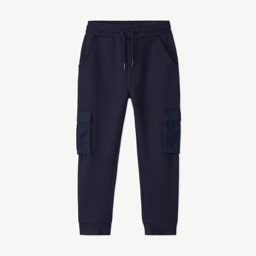 Pantalón jogging estilo cargo para niño 