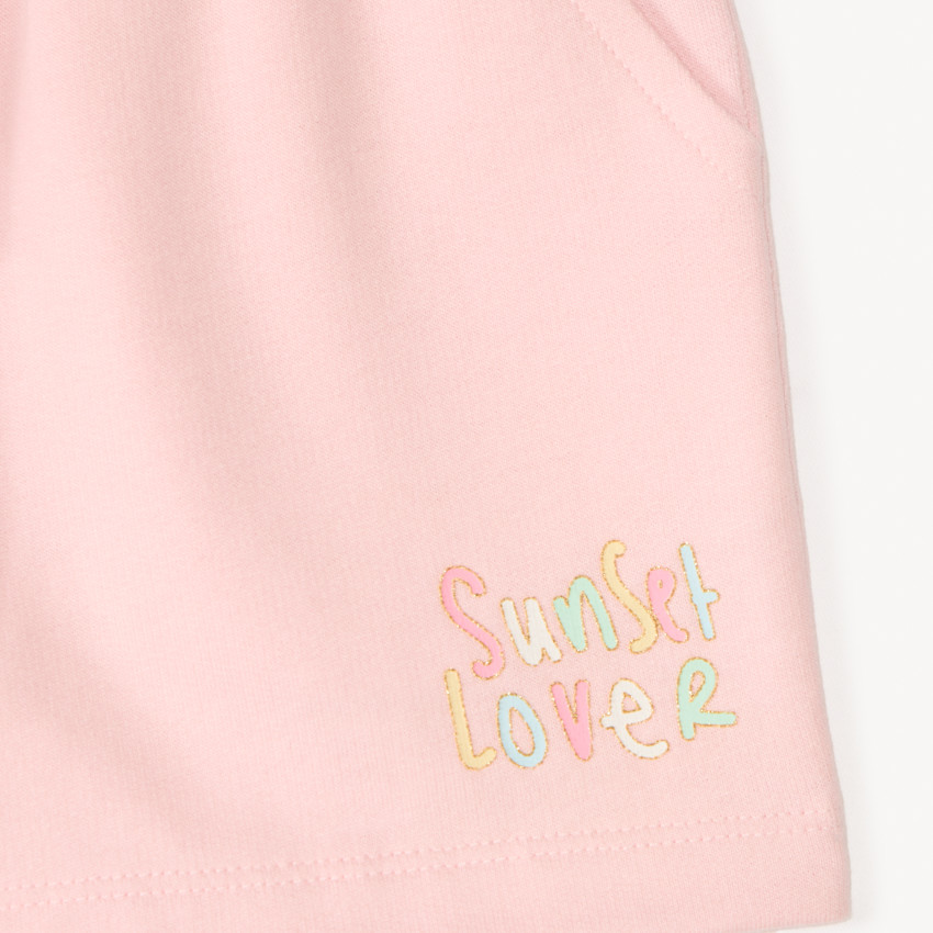 Conjunto de 4 pantalones cortos de felpa con estampado para niña. 