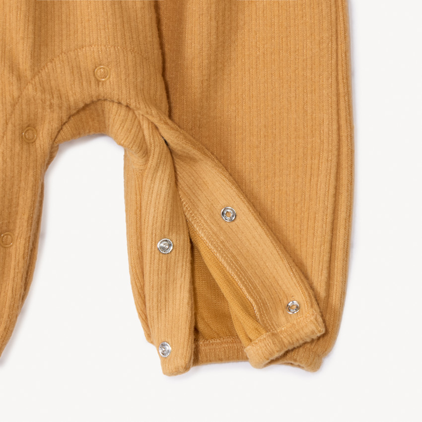 Conjunto de 2 piezas con estampado de leopardo para niña. 