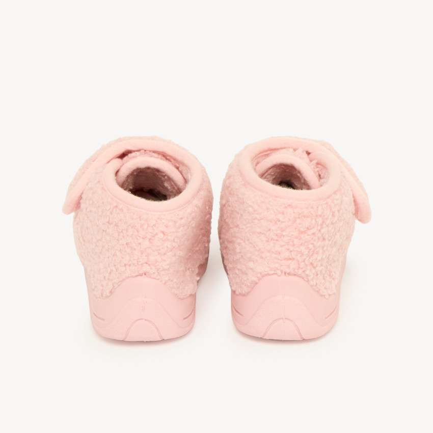 Botines de peluche para bebé niña en rosa 