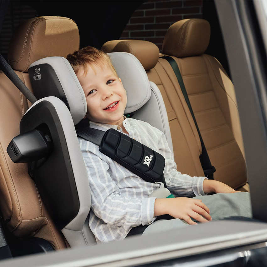 Silla de coche i-Size KidFix Pro Style - Carbon Black 
