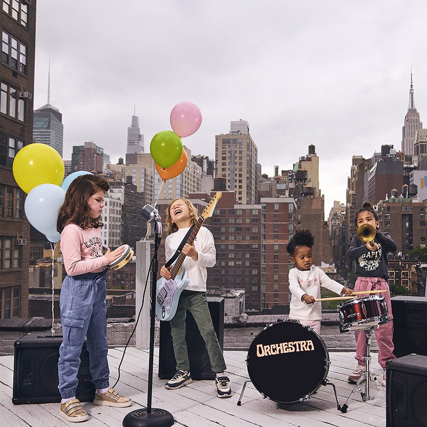 Pantalón cargo de twill liso con cinturón para niña 