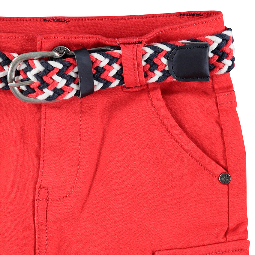 Bermudas rojas de algodón con cinturón trenzado desmontable  Additional Bermudas rojas de algodón con cinturón trenzado desmontable