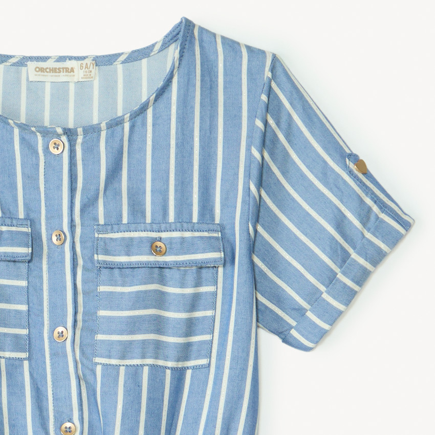 Mono de mezclilla con rayas blancas para niña. 