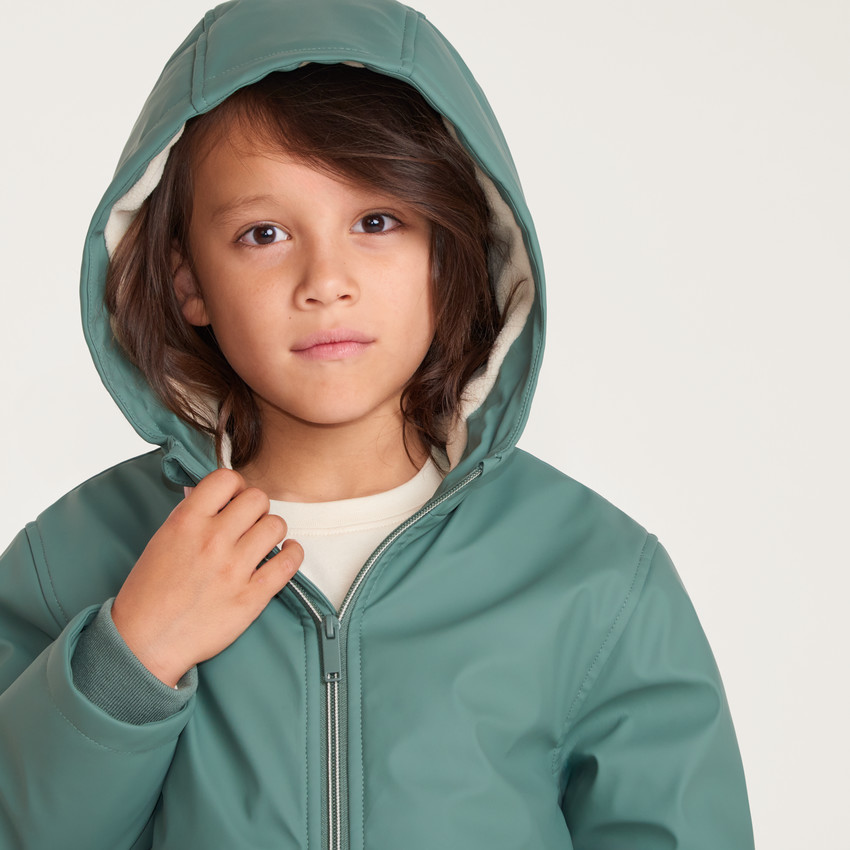 Parka de goma para niño con capucha y forro de micropolar 