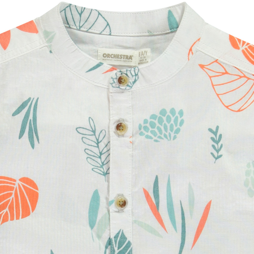 Camisa manga corta cuello mao y estampado fantasía para niño 