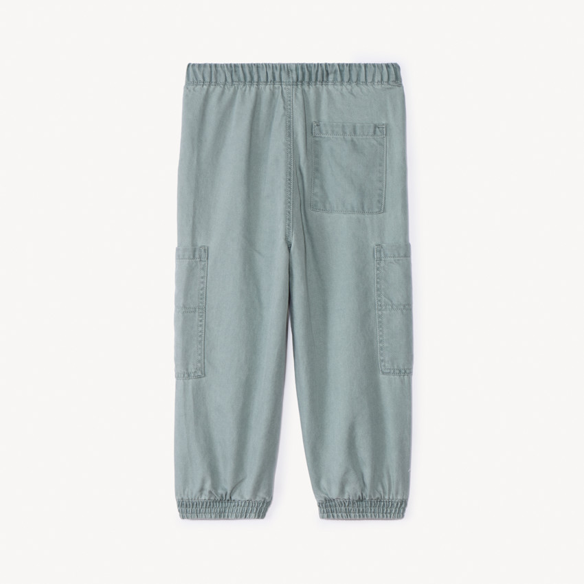 Pantalón cargo de tela forrada para bebé niño. 