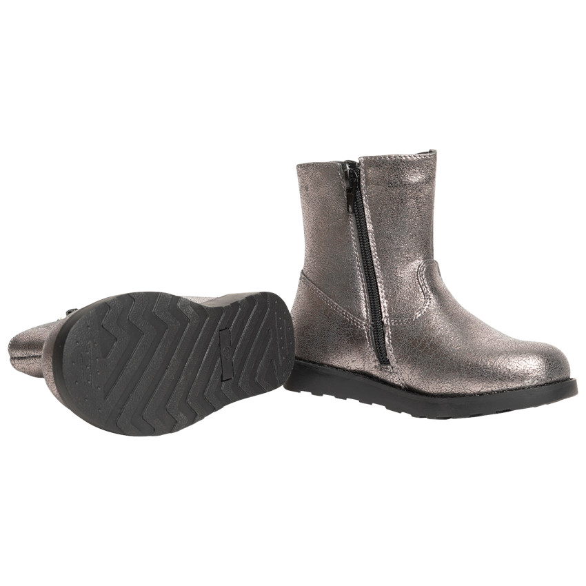 Botines plateados efecto piel con cremallera y elástico para niña 
