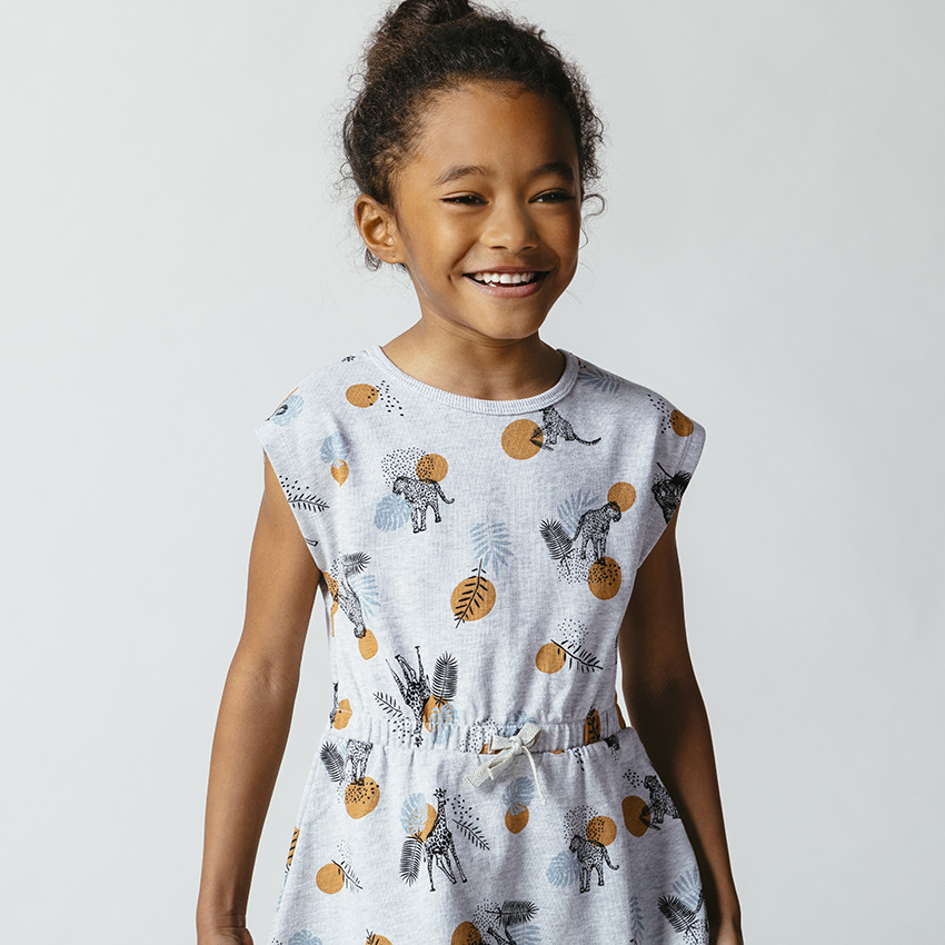 Vestido de punto sin mangas estampado motivos animales 