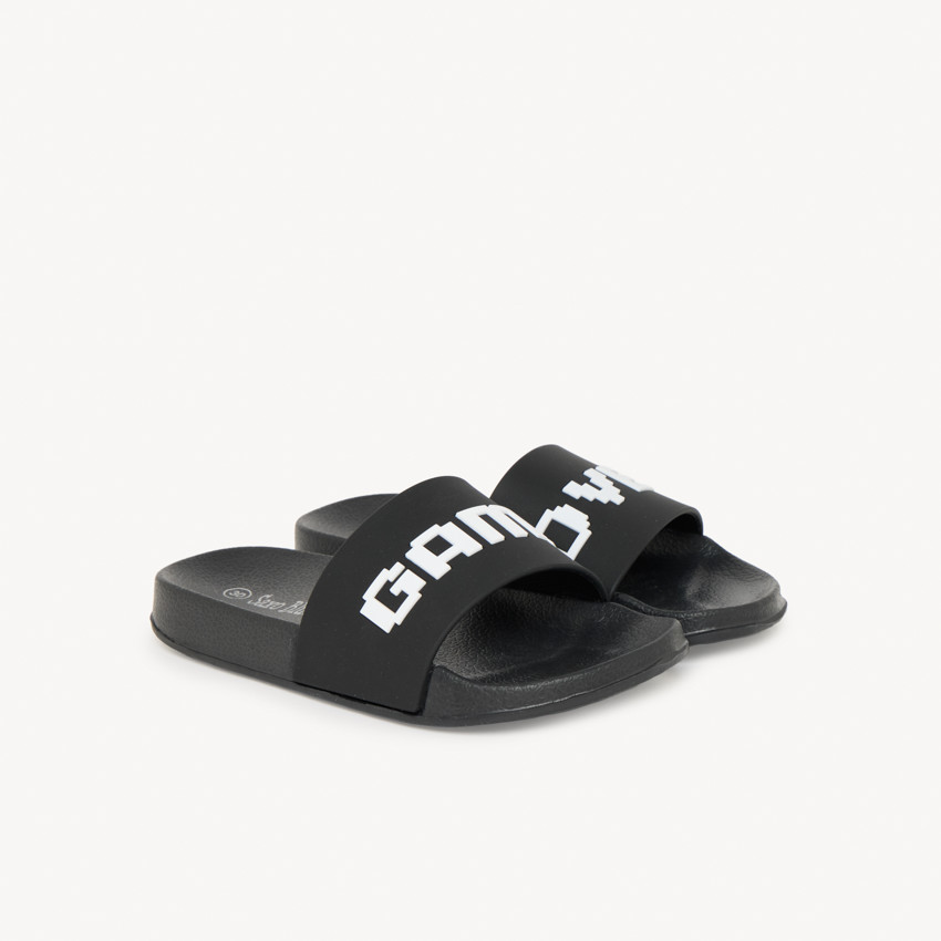 Mules con tira ancha print gamer para niño 