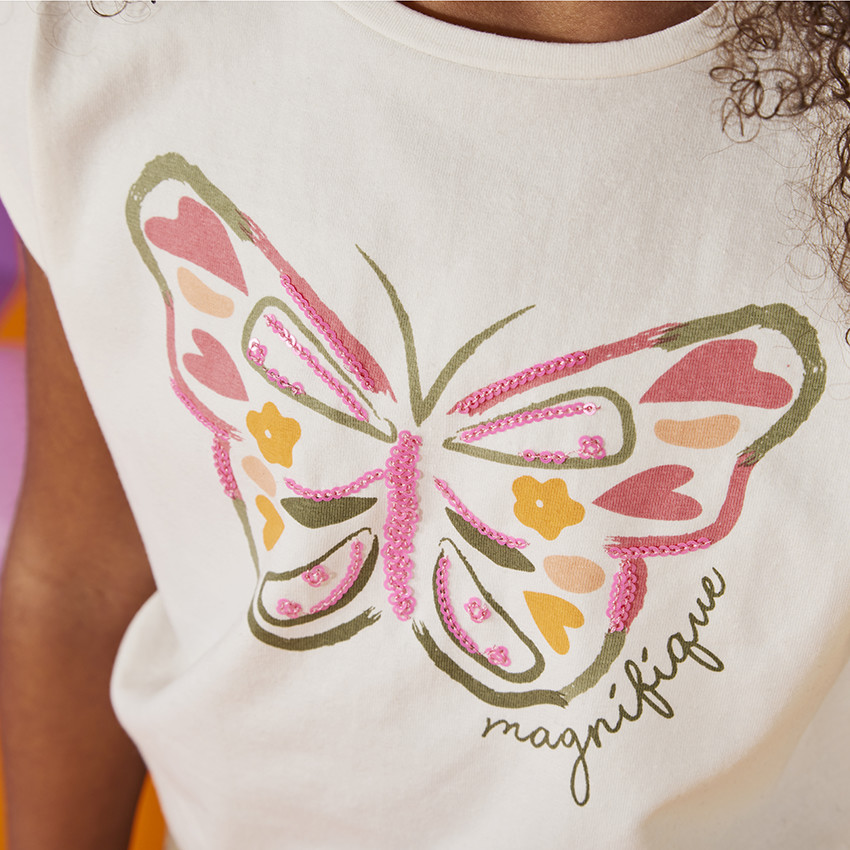 Camiseta manga corta motivo en cording niña 