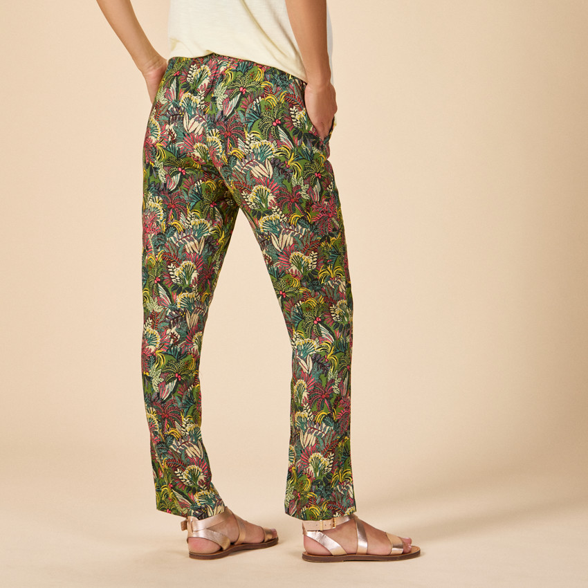 Pantalón fluido con cinturón anudado y estampado de hojas para mujer 