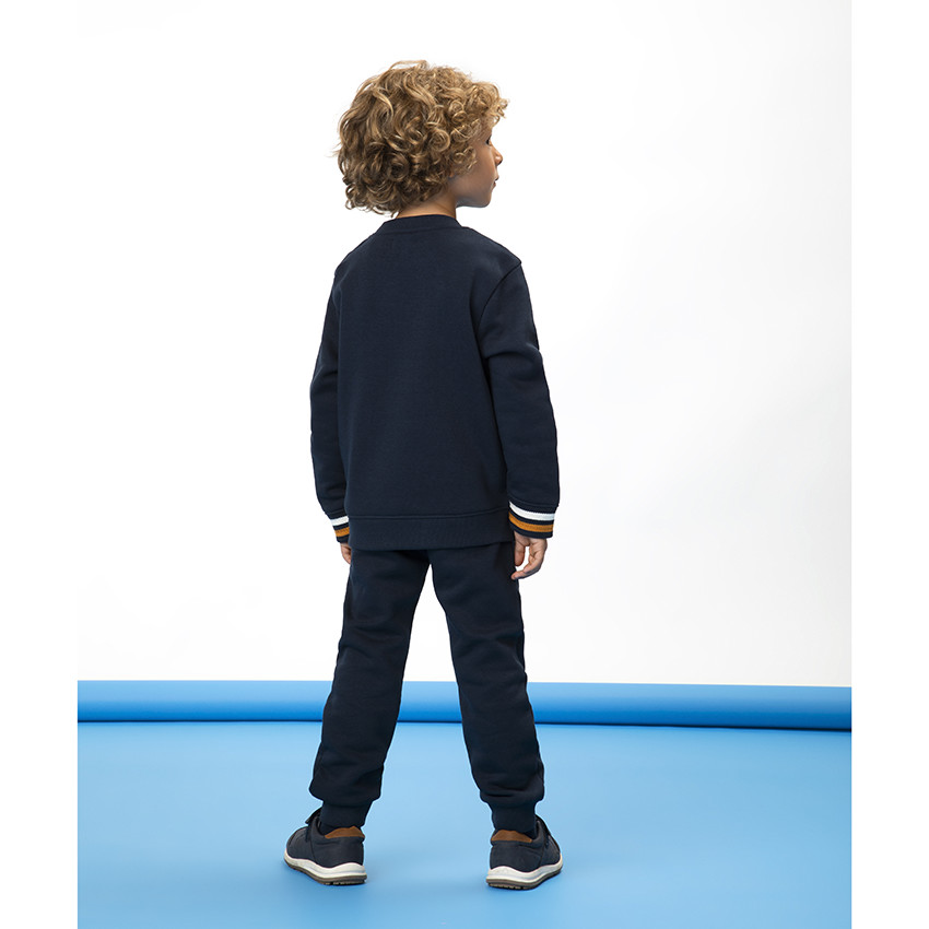 Conjunto de sudadera con bolsillo tipo canguro + pantalón de chándal liso para niño 