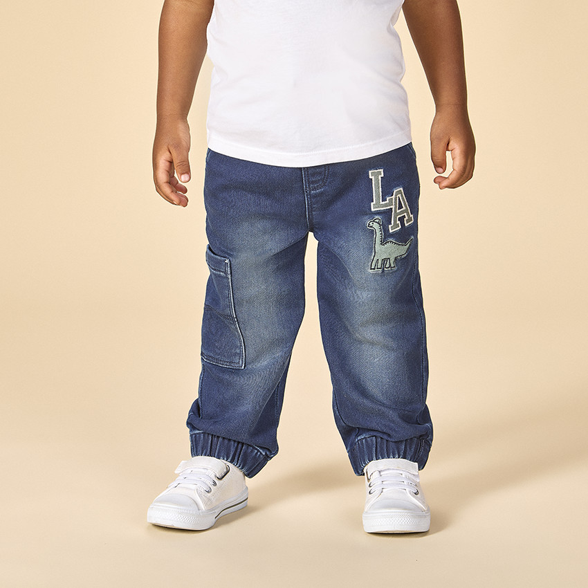 Pantalón jogger efecto denim con parche bordado de dinosaurio para bebé niño 