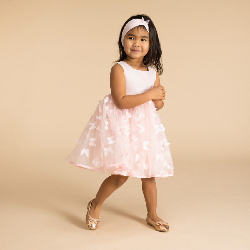 Vestido sin mangas con mariposas en relieve niña bebé. 