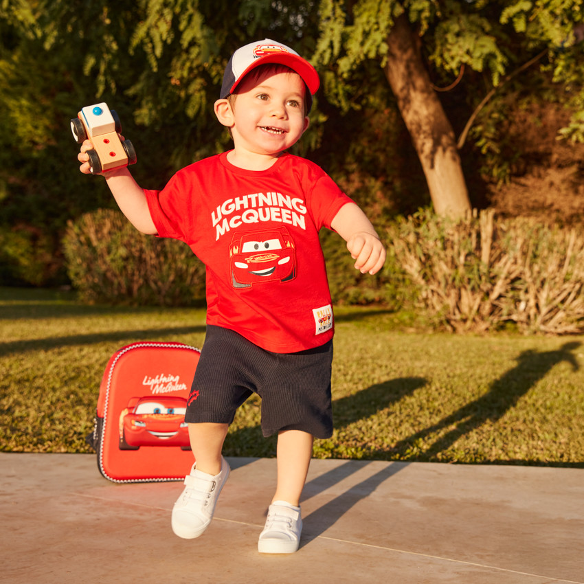 Conjunto de 2 piezas camiseta + shorts Flash McQueen Disney-Pixar para bebé niño. 