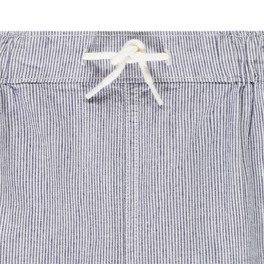 Bermuda de tela con rayas para niño 