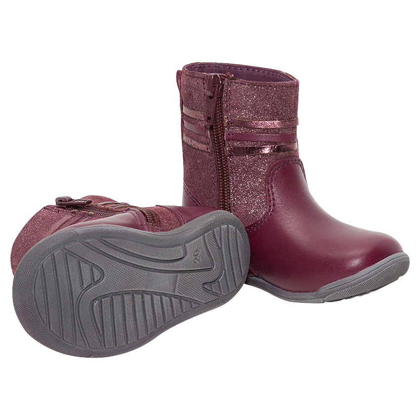 Botines de piel con brillos y flecos de fantasía 