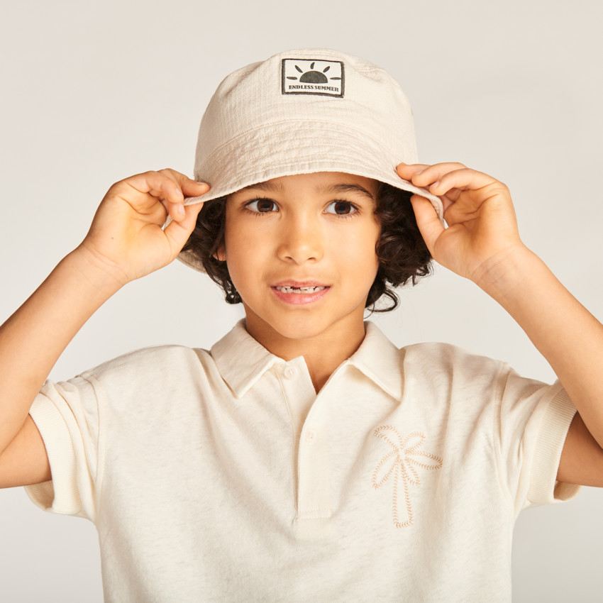 Sombrero liso con bordado de sol para niño 