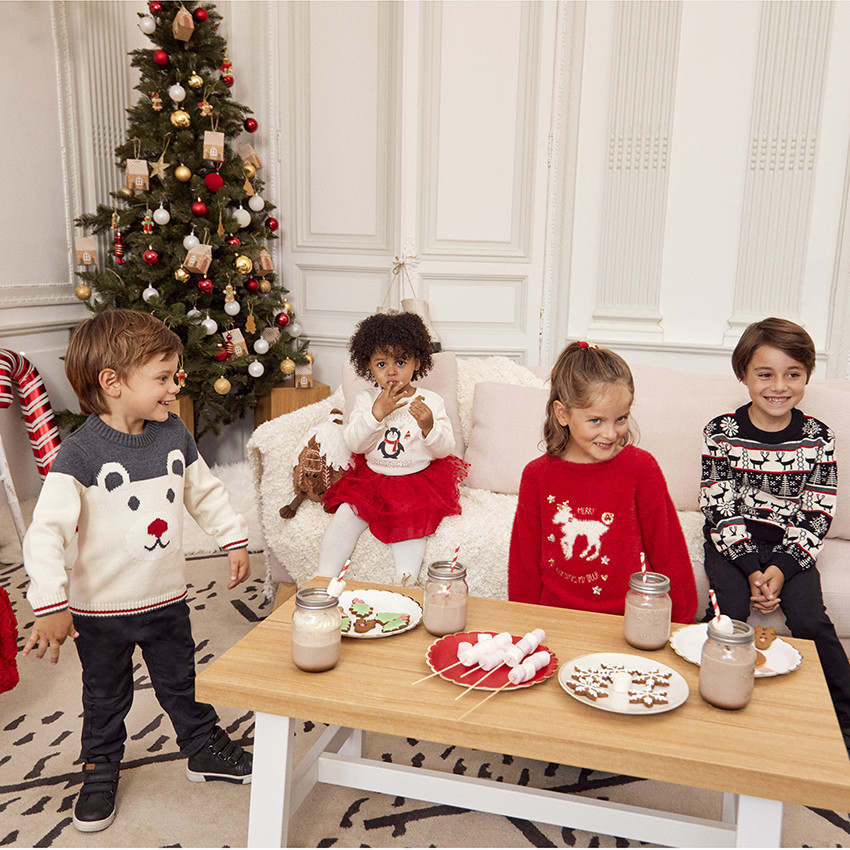 Jersey de punto efecto piel de oveja con bordado de ciervo para niña 