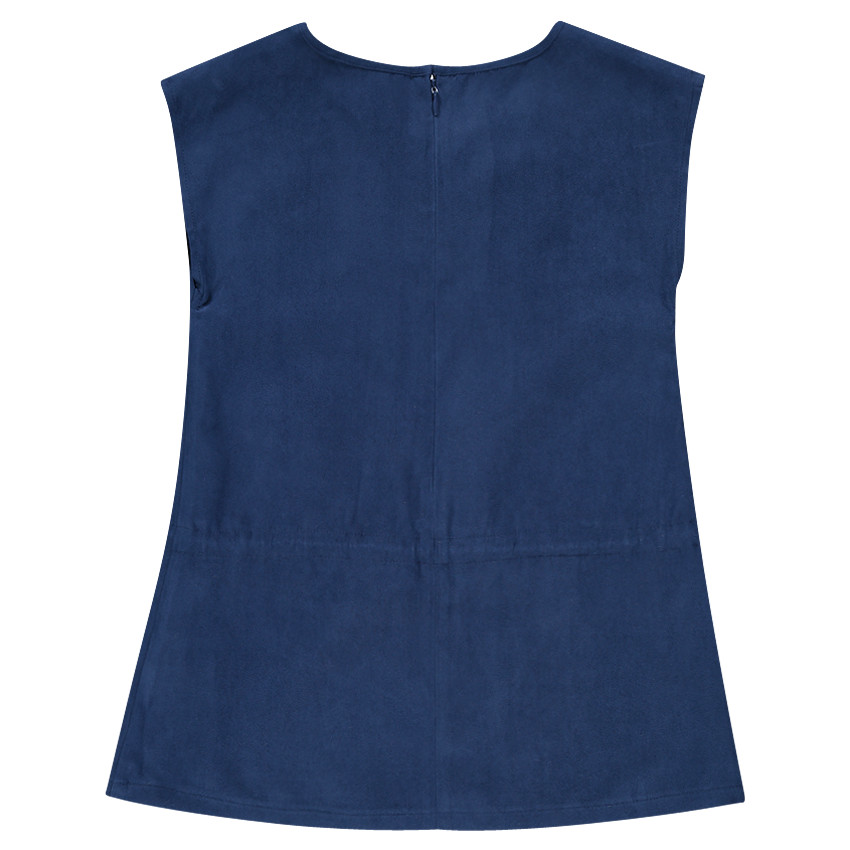 Túnica sin mangas de piel serraje con bordados 