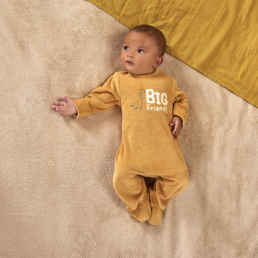 Pelele de terciopelo con estampado fantasía para bebé niño  Additional Pelele de terciopelo con estampado fantasía para bebé niño