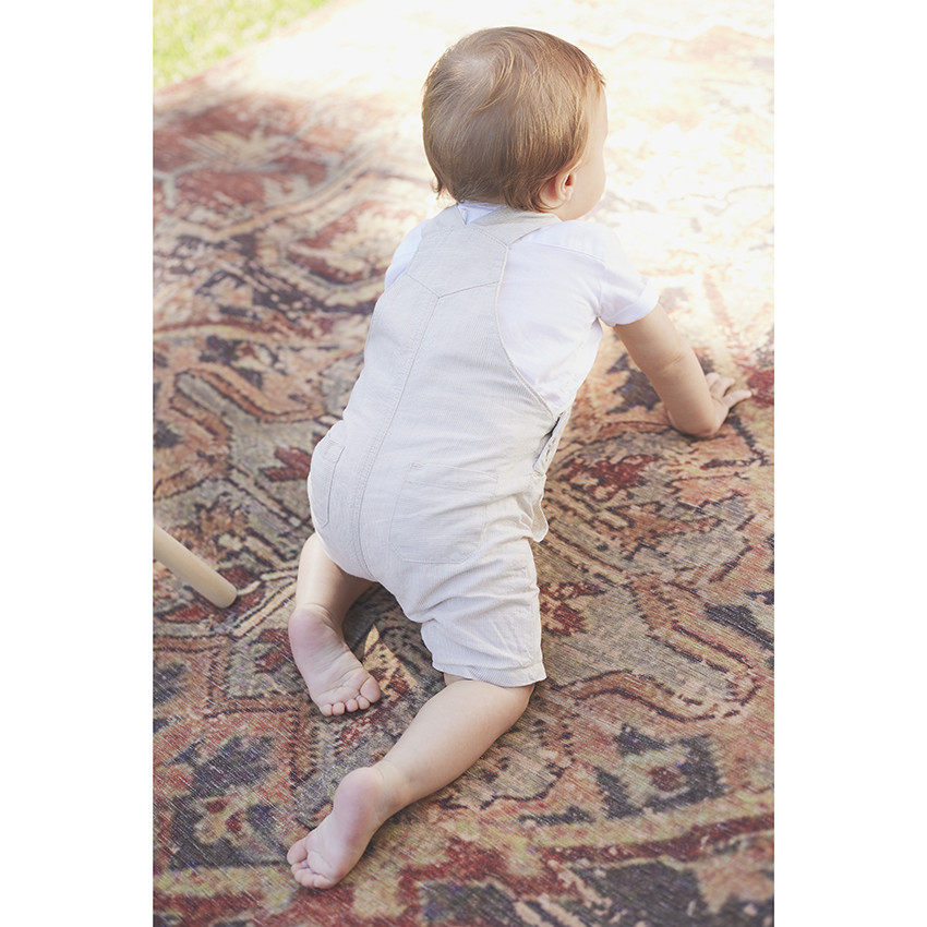 Pelele corto a rayas con bolsillos para bebé niño 