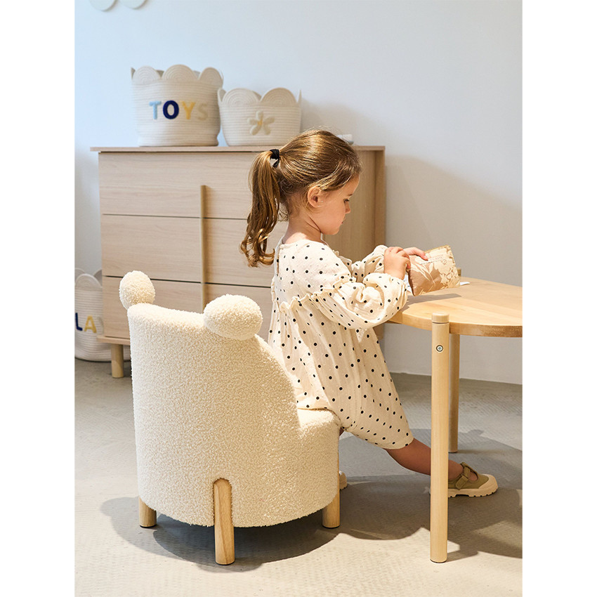 Silla infantil Teddy color crudo natural 18m+ 