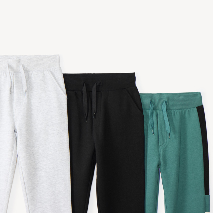 Conjunto de 3 sudaderas y pantalones niño 