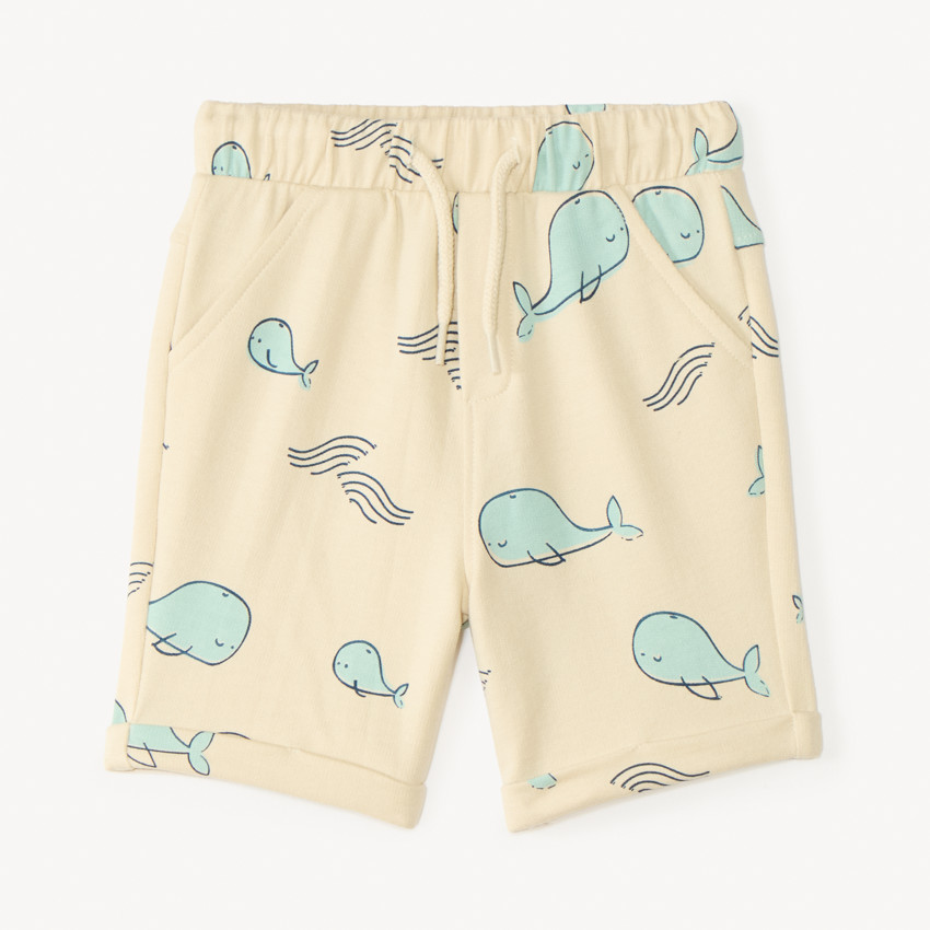Pantalón corto de punto con estampado de ballena niño. 