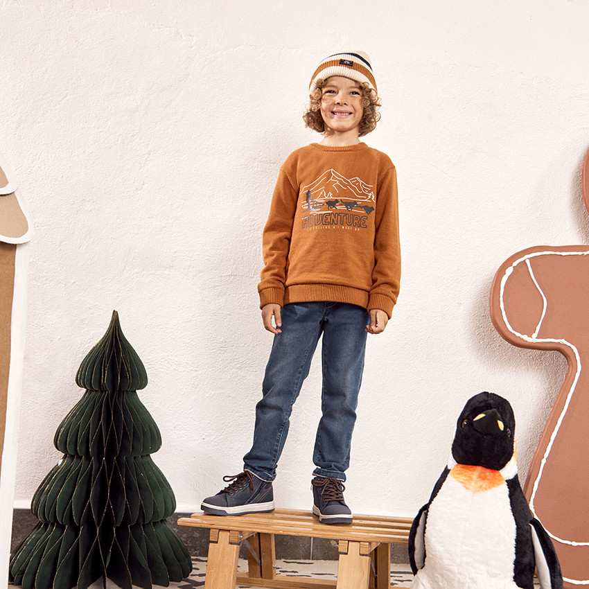 Gorro de punto a rayas para niño 