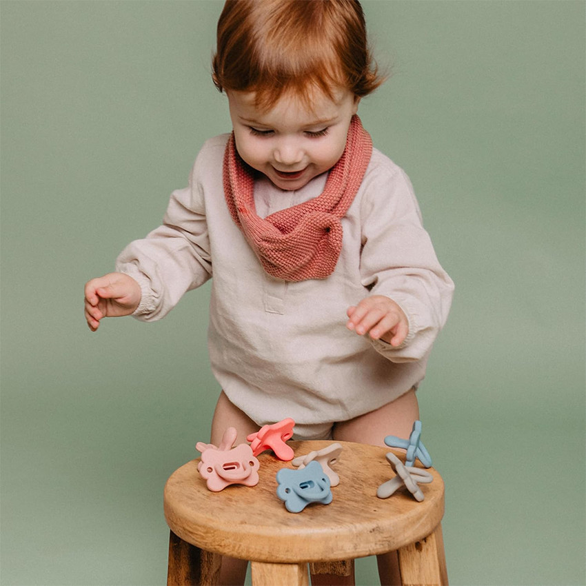 Chupete silicona fisiológico 6-18M Colour Essence Smoothie malva soft 