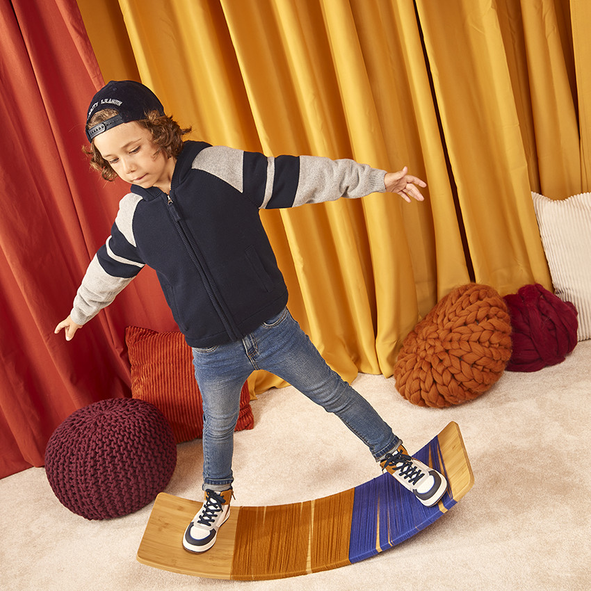 Gorra de terciopelo con bordado 3D para niño 