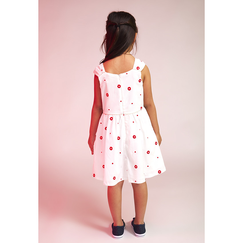 Robe manches courtes en tulle avec broderies fleurs pour fille 