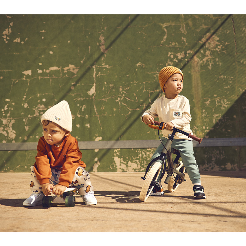 Sudadera oversize de felpa bordado skateboard para bebé niño 