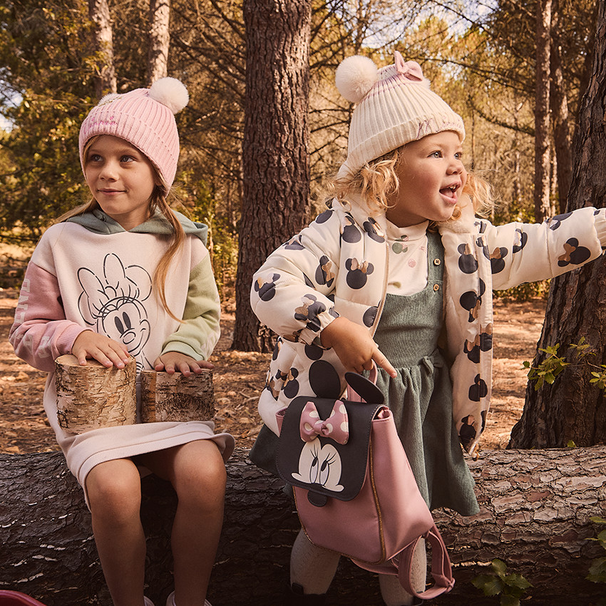 Conjunto gorro con pompones y braga de punto Minnie Disney para niña 