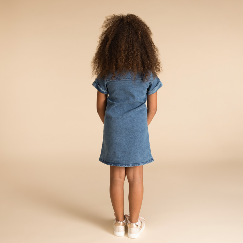 Camisa de mezclilla de manga corta para niña 