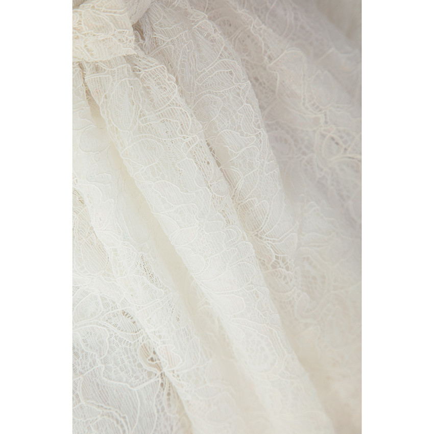 Vestido de ceremonia blanco sin mangas 