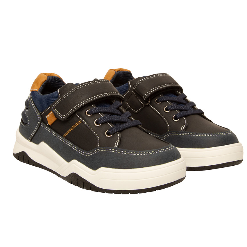 Zapatillas deportivas bajas con cordones elásticos para niño 