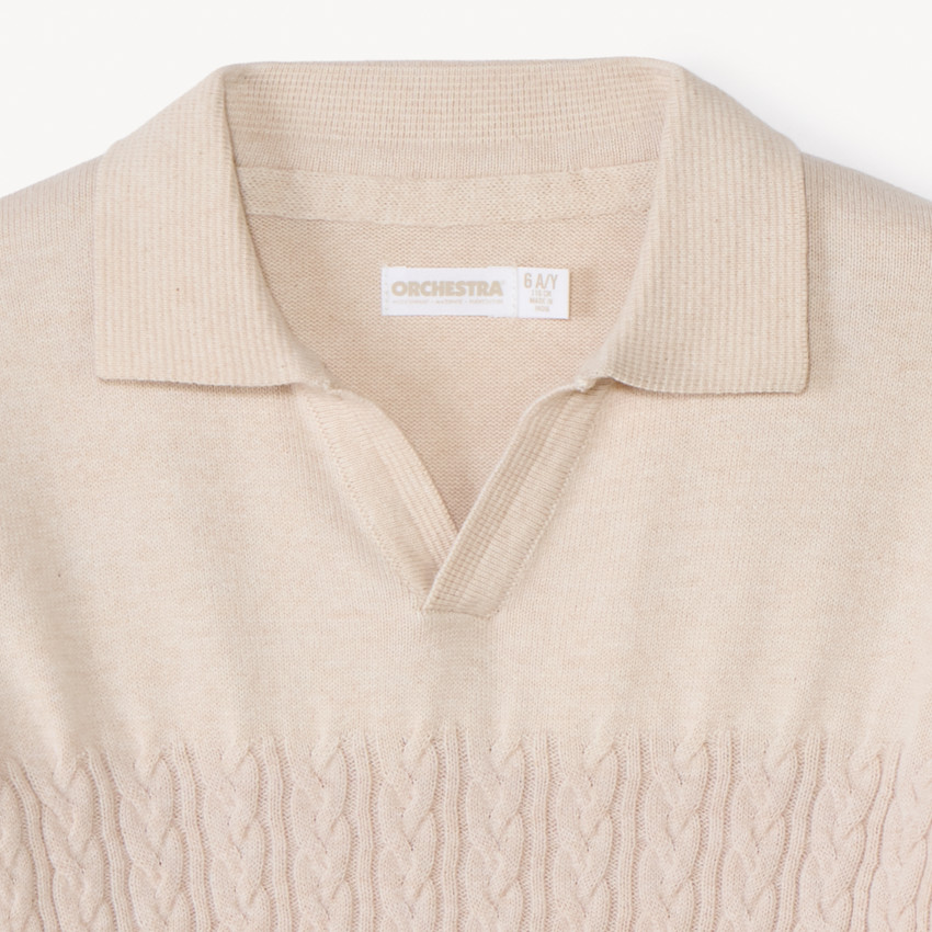 Suéter de punto trenzado de manga larga en color liso para niño. 