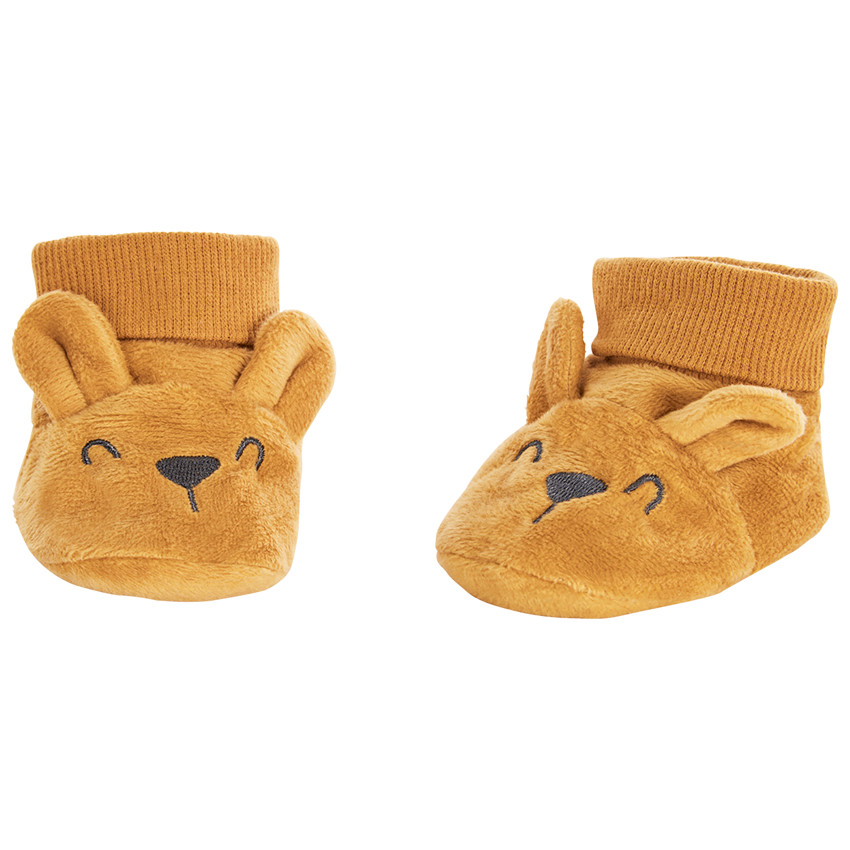Patucos de peluche con orejas en relieve para bebé niño. 